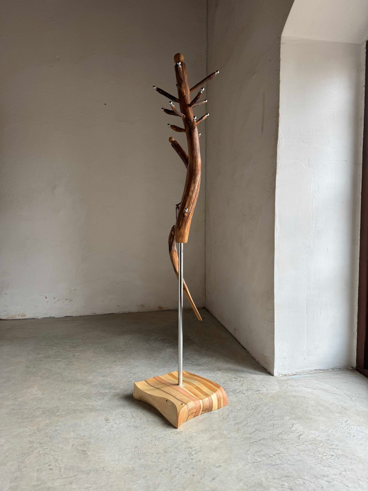 Oak Branch Coat Stand with Shoehorn. Nature design coat rack.