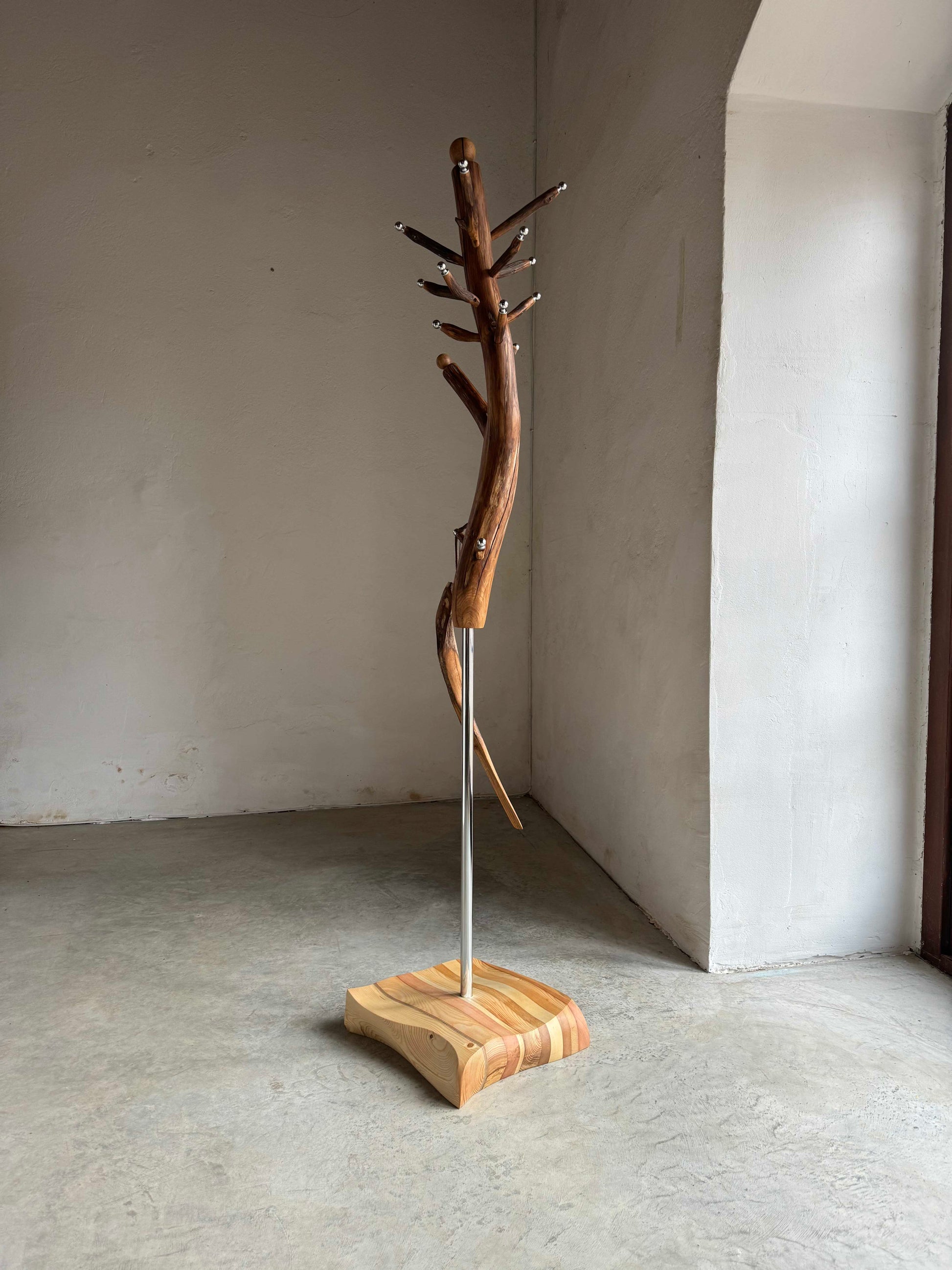 Oak Branch Coat Stand with Shoehorn. Nature design coat rack.