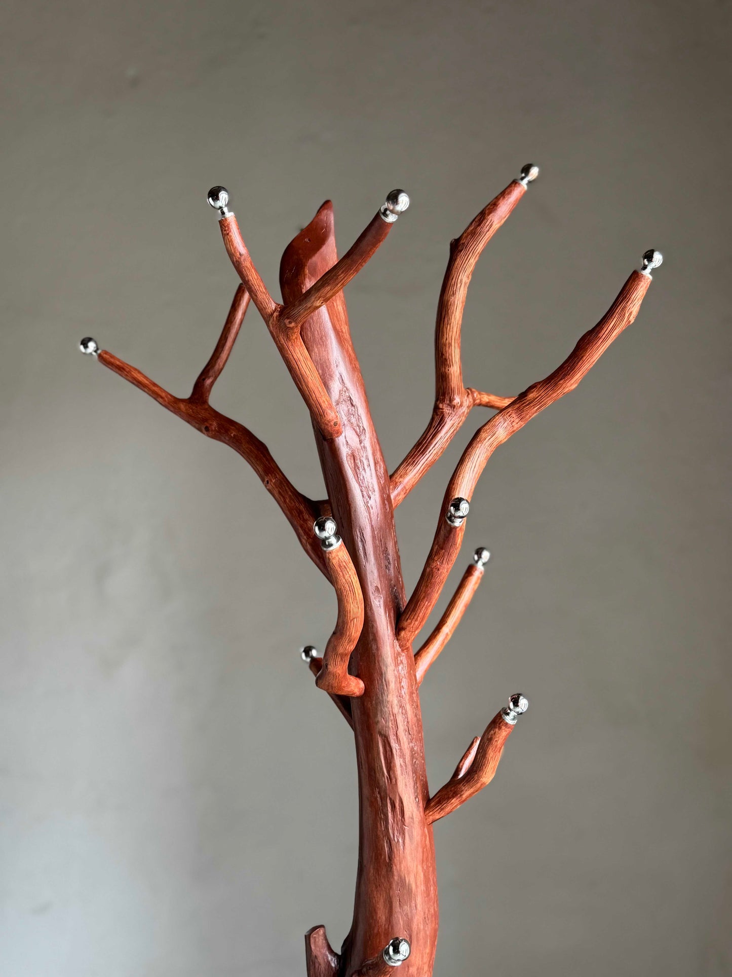 Tree-shaped coat rack Driftwood Coat Rack with Hazel Branch Hooks and Metal Knobs 
