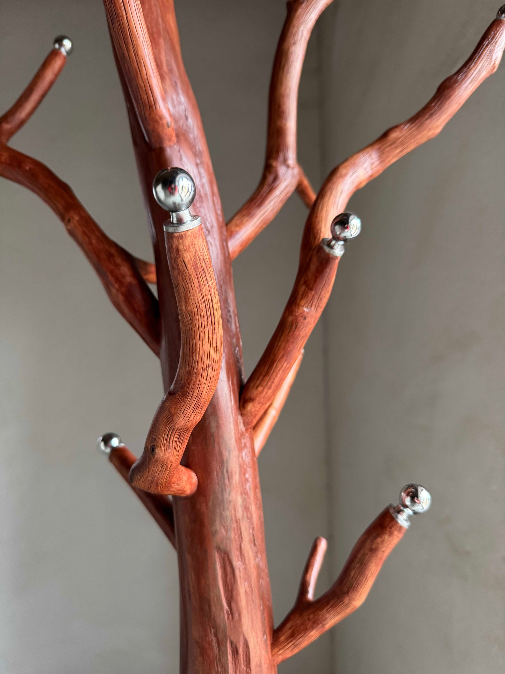 Tree-shaped coat rack Driftwood Coat Rack with Hazel Branch Hooks and Metal Knobs 