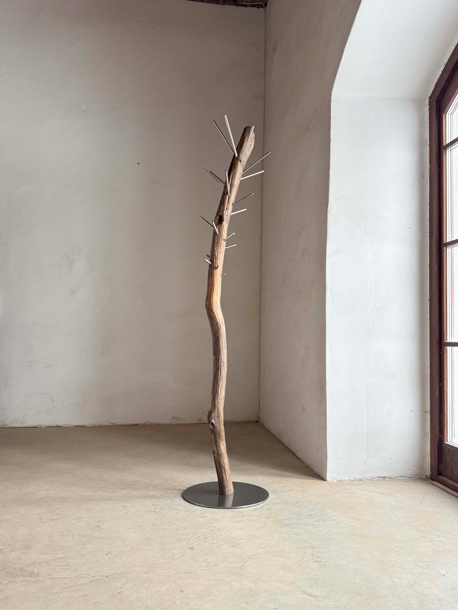 Wood Coat Rack Two worlds | Ray L'Mondes