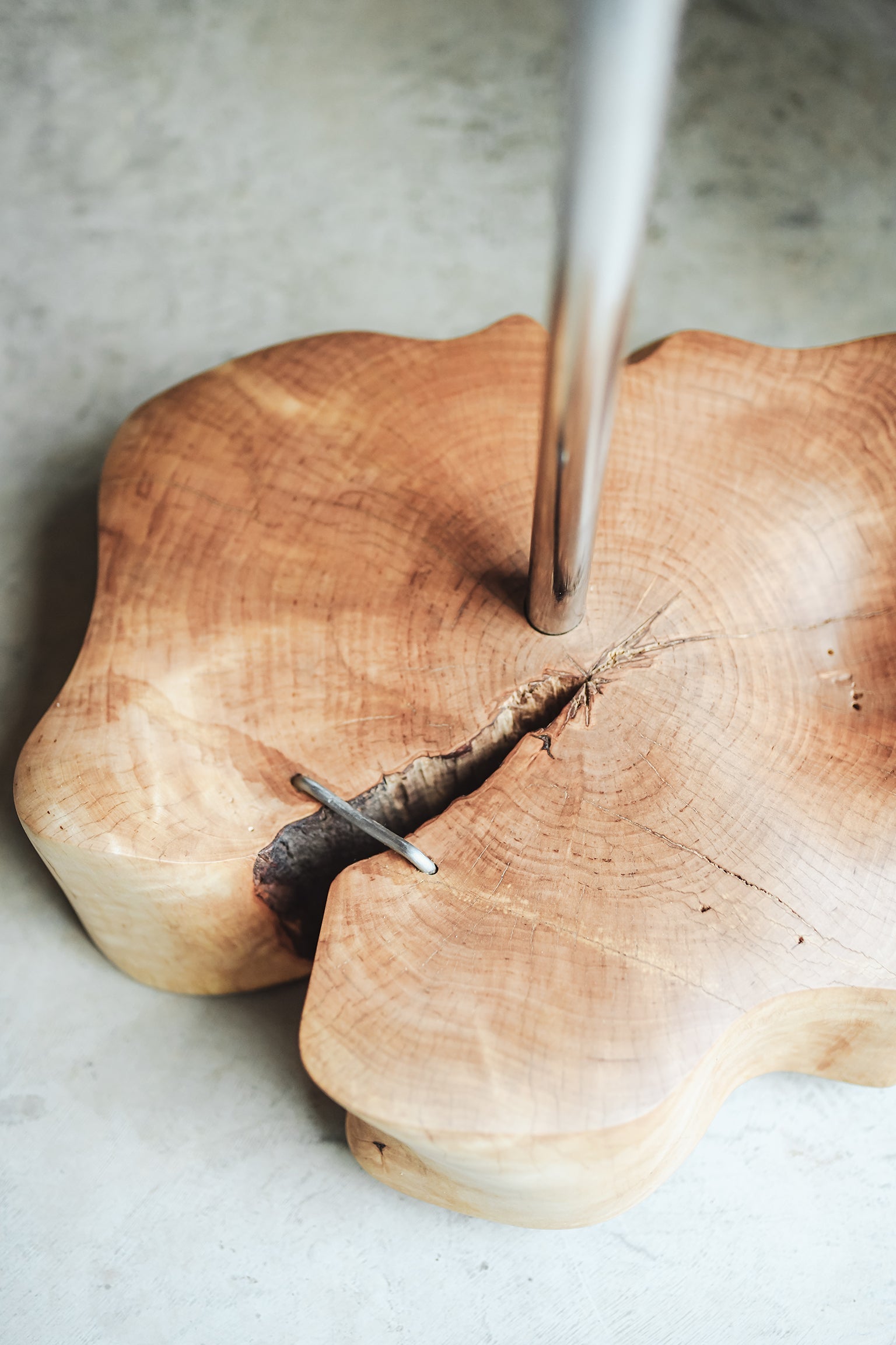 Wood Coat Rack Dancing River | Ray L'Mondes