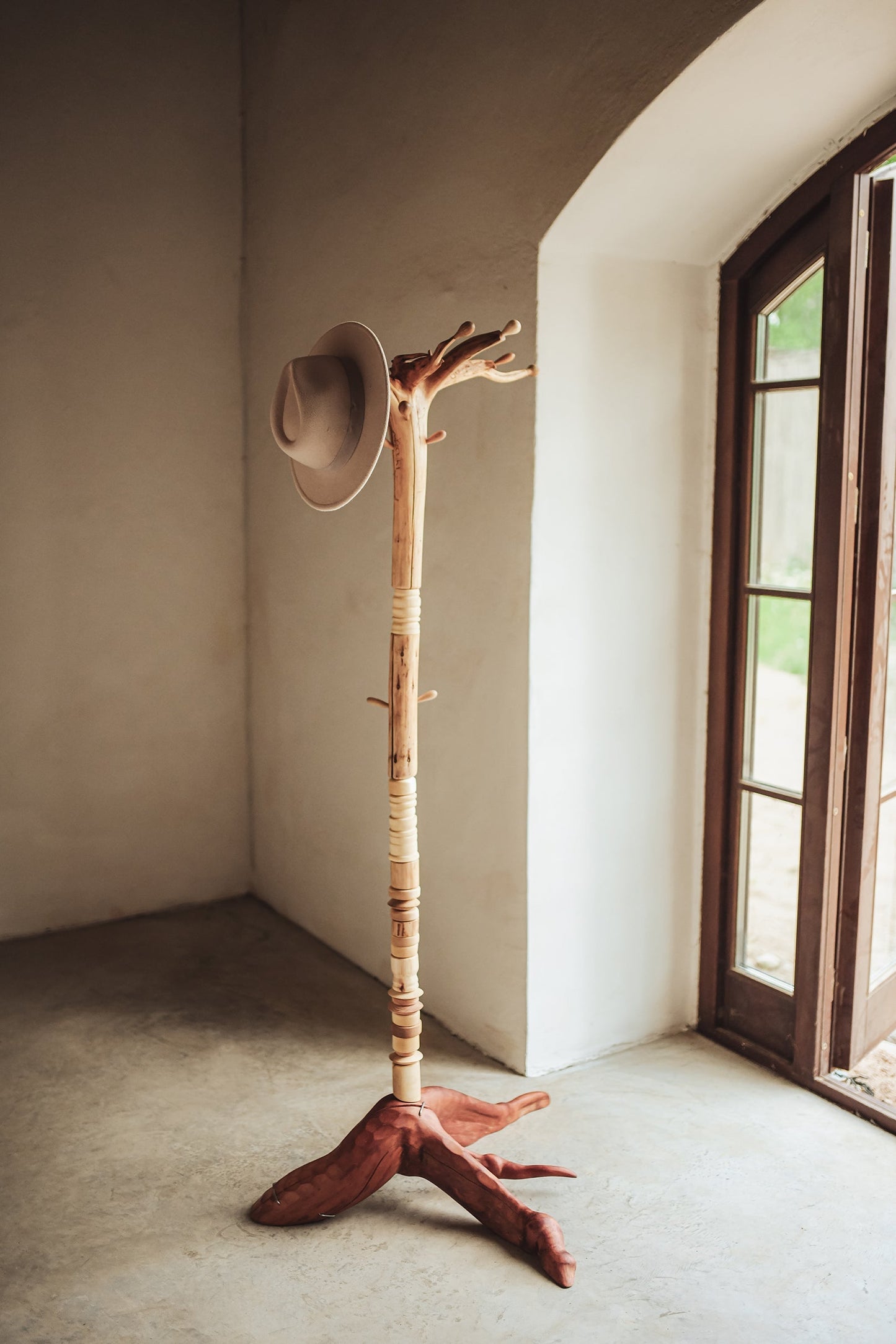 Wood Coat Rack Root of Nature | Ray L'Mondes