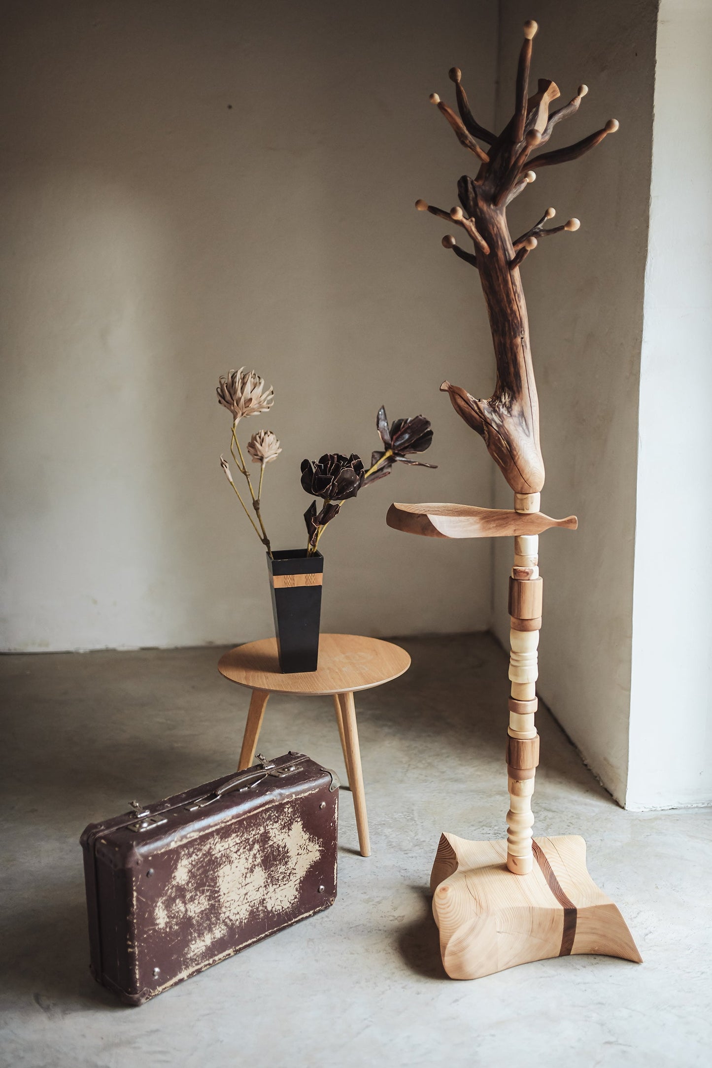 Wood Coat Rack Two Natures | Ray L'Mondes